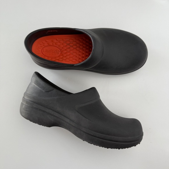 Crocs Neria Pro Work Clog Black size W7 - Picture 2 of 8